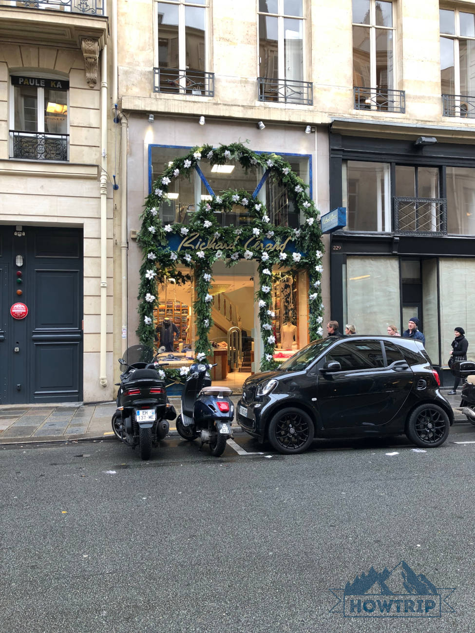Украшение Парижа в Новый Год