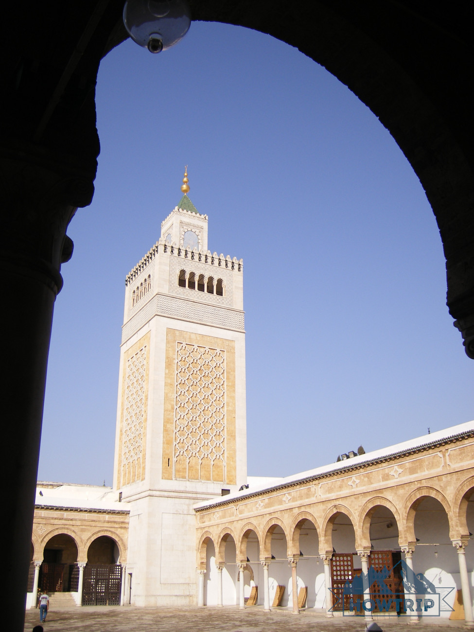 Мечеть аз-Зайтуна в городе Тунис
