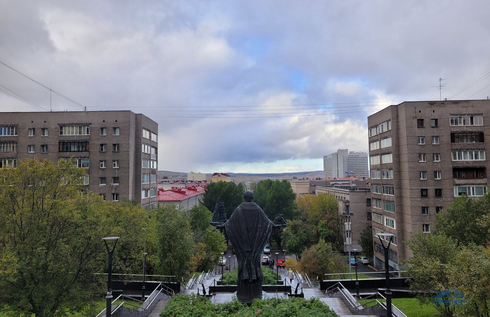 Монумент Николаю Чудотворцу и смотровая площадка Монумент Николаю Чудотворцу и смотровая площадка