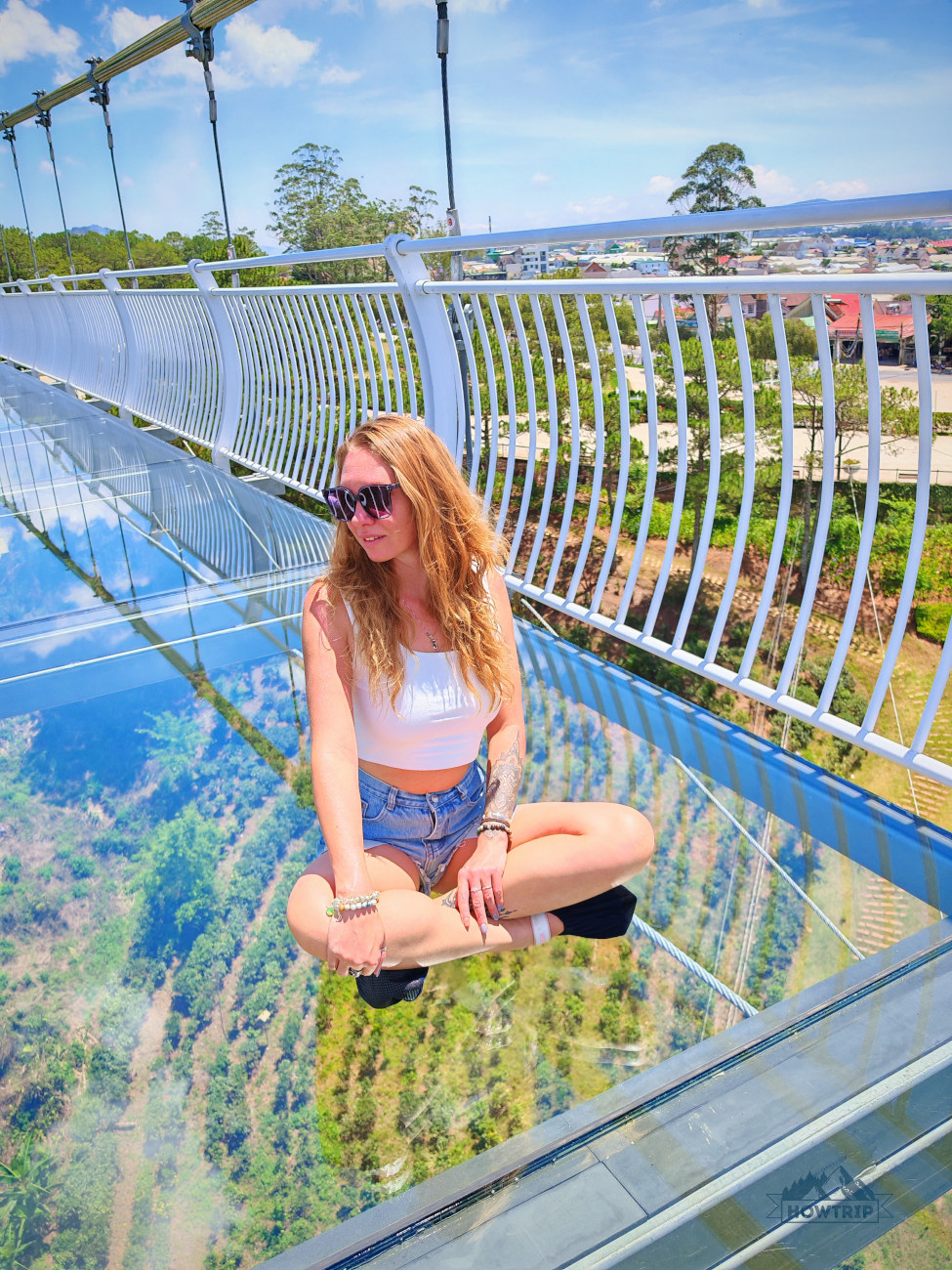 Стеклянный мост Далат