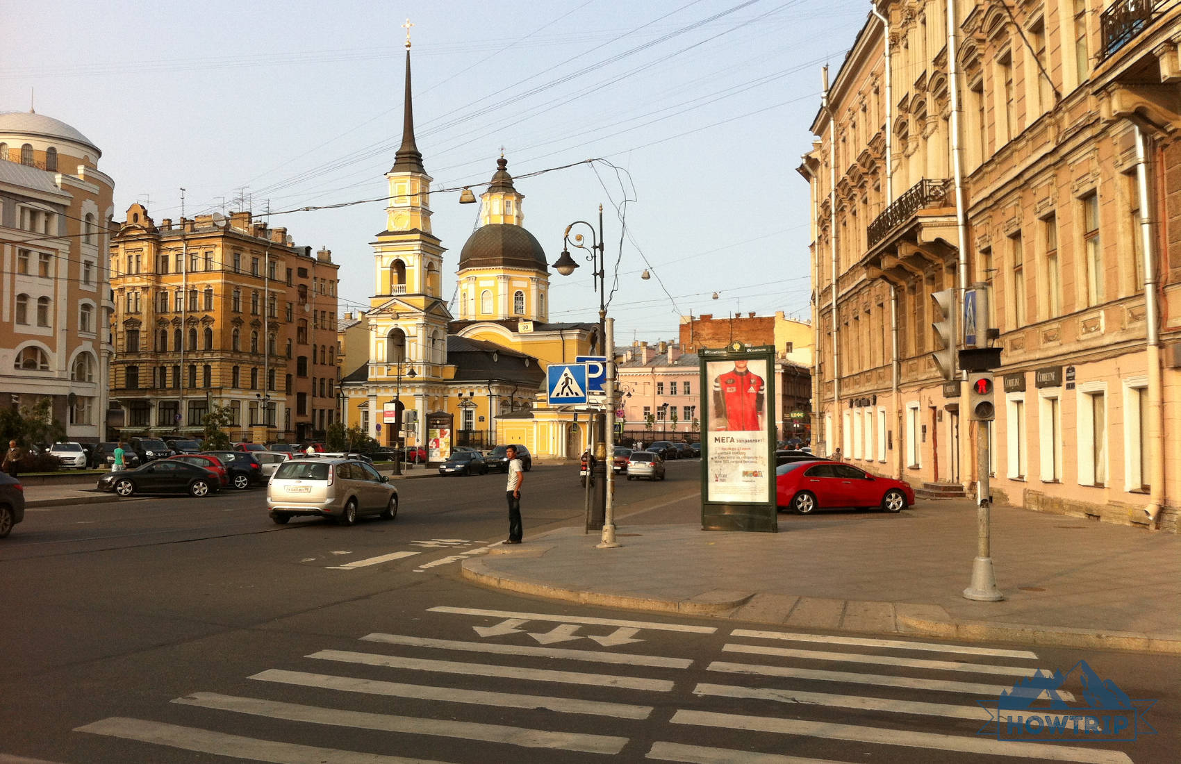 Улица в Санкт-Петербурге