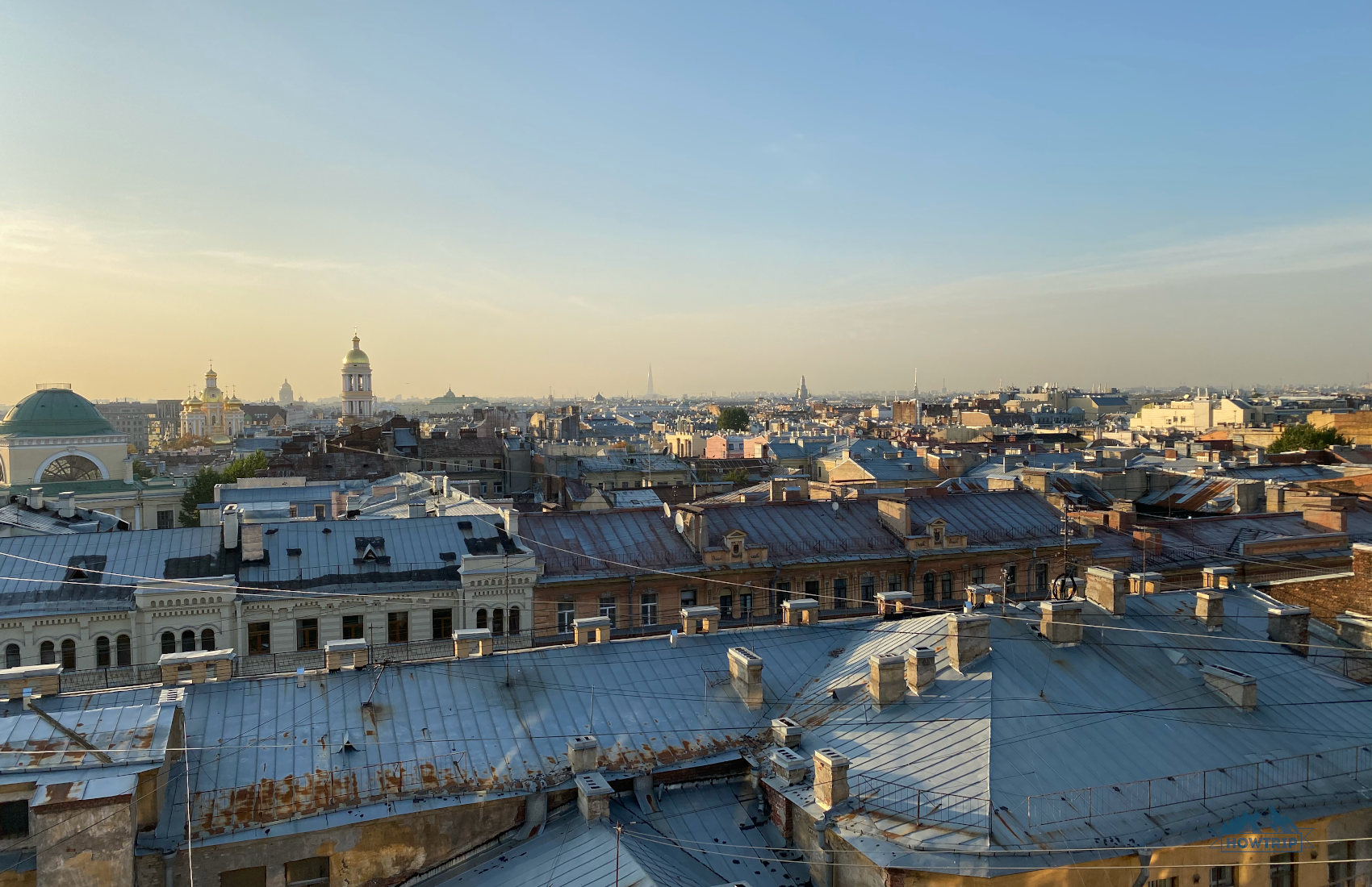 Вид с крыши на Санкт-Петербург
