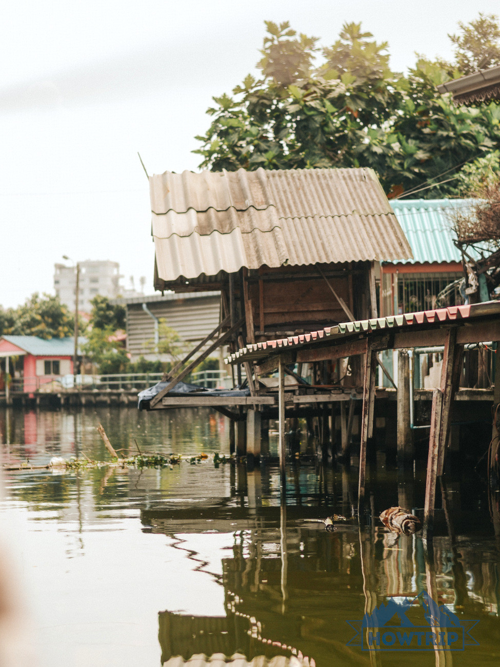 дома на реке в районе На Джомтьен