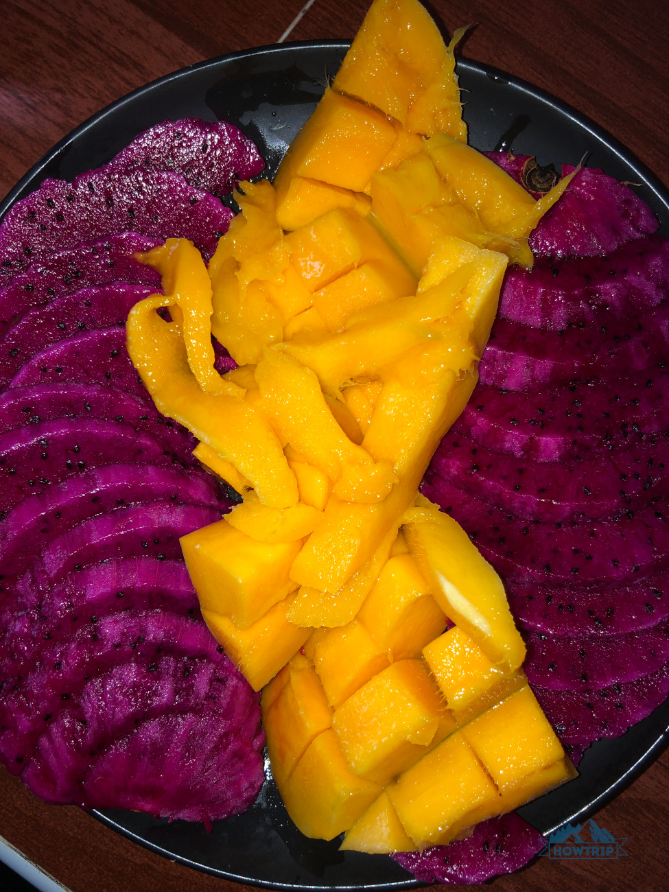 манго и драгонфрут