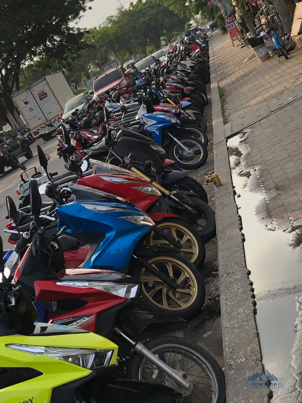 парковка с байками Пханган