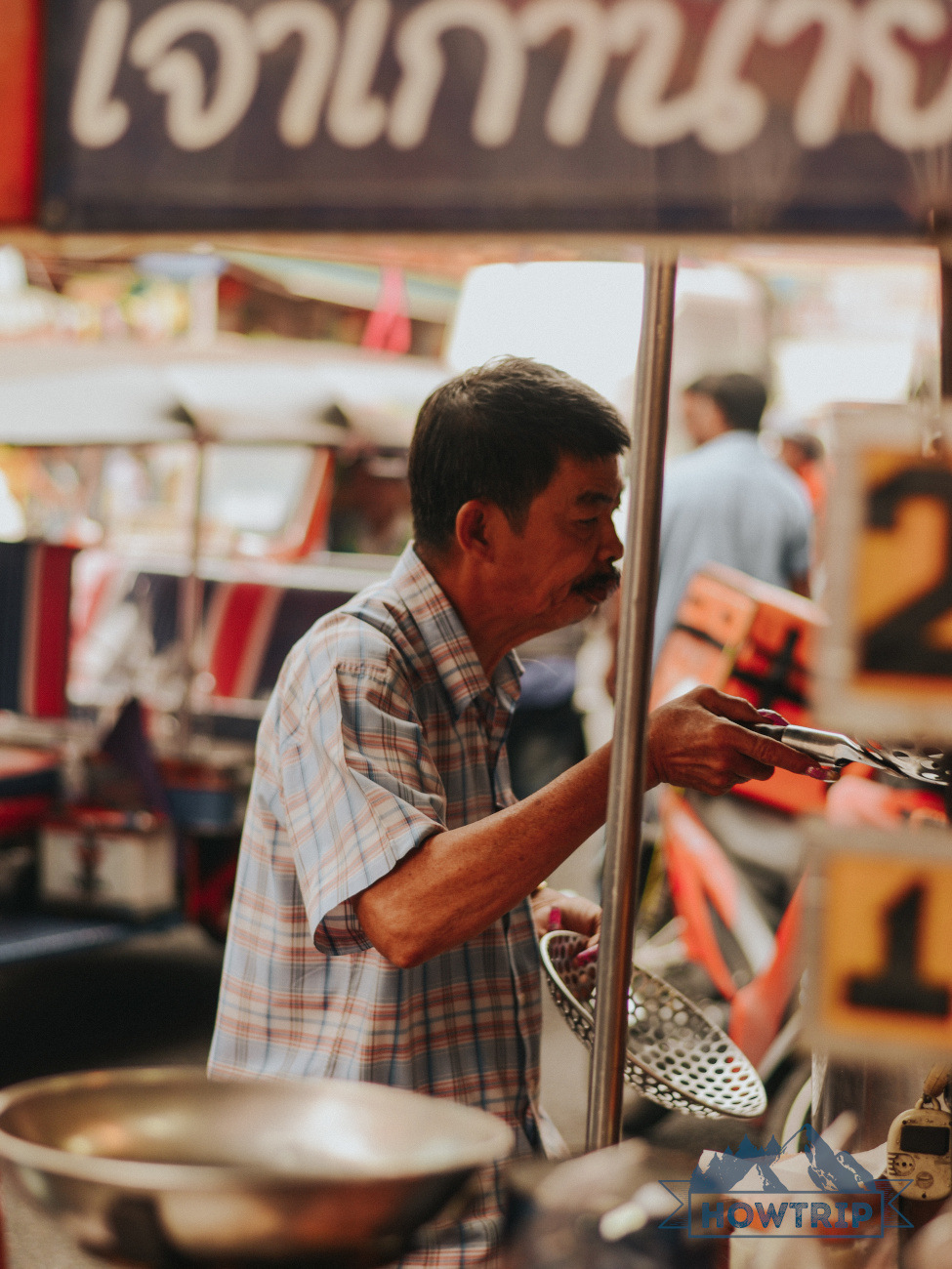 торговец уличной едой