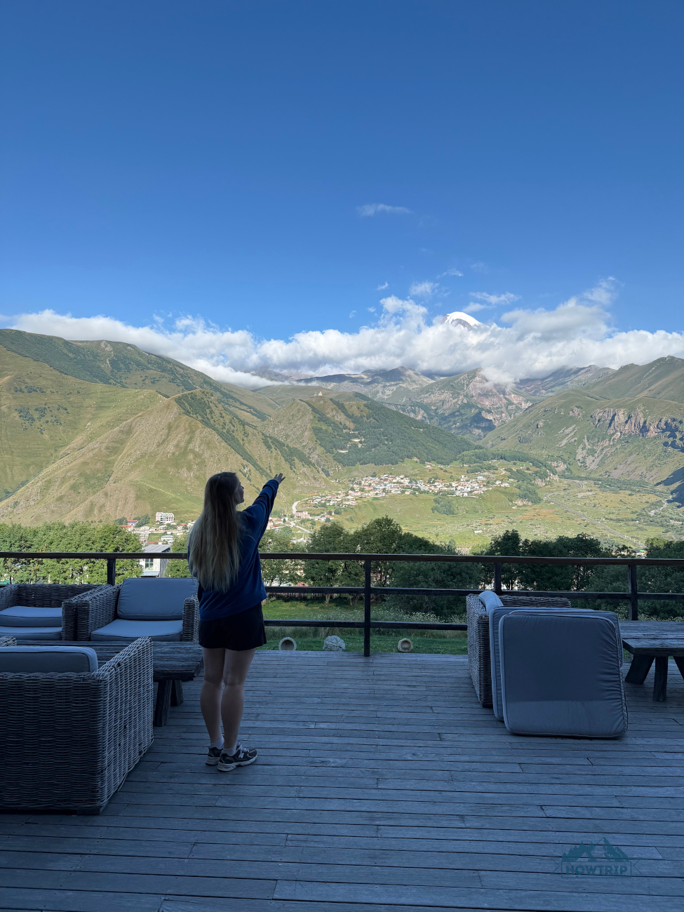 вид из отеля Rooms Kazbegi