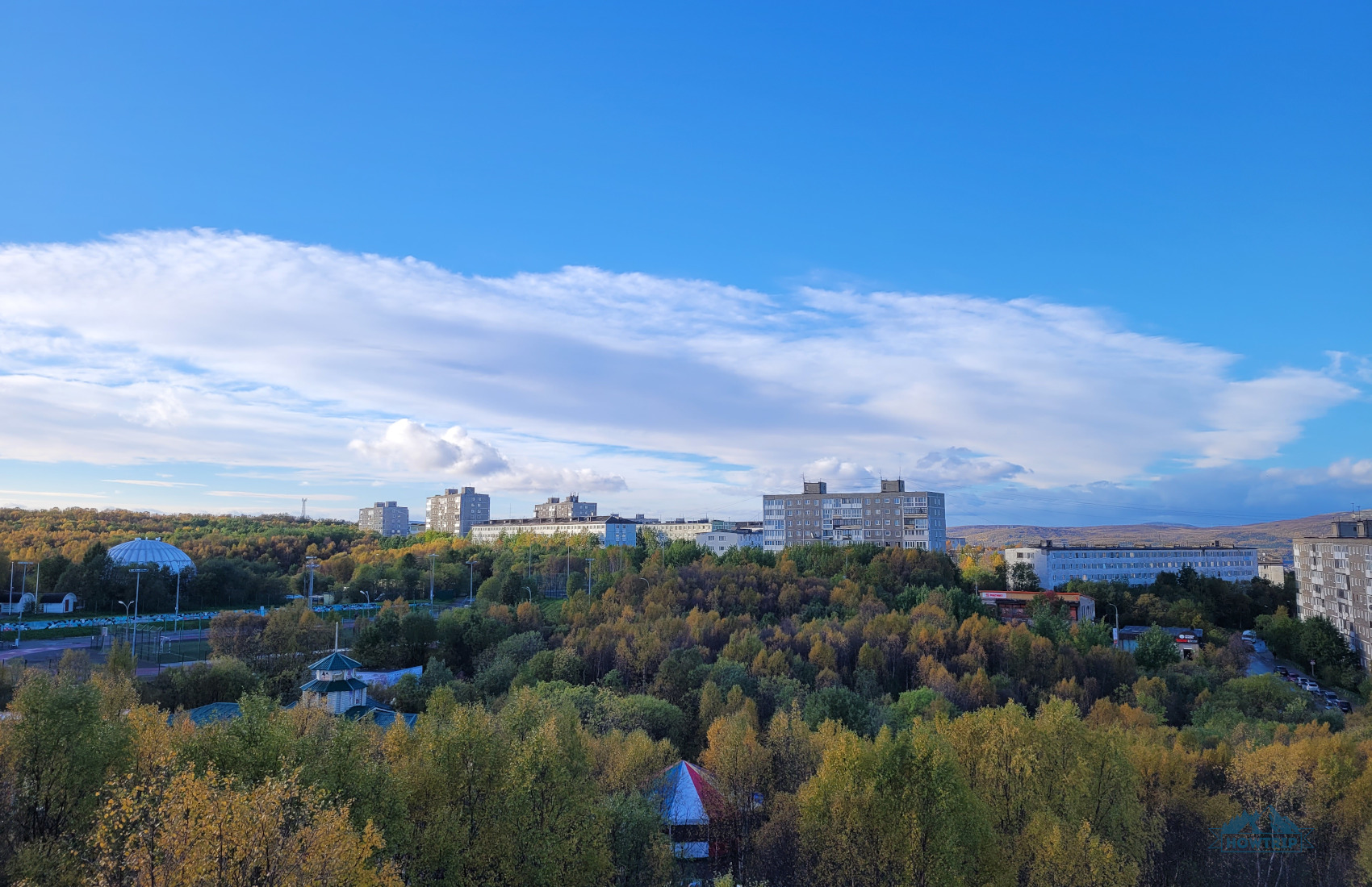 вид с колеса обозрения на Мурманск вид с колеса обозрения на Мурманск