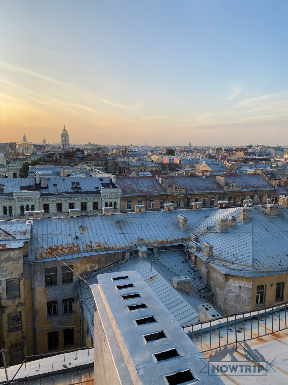 Вид с крыши Петербурга