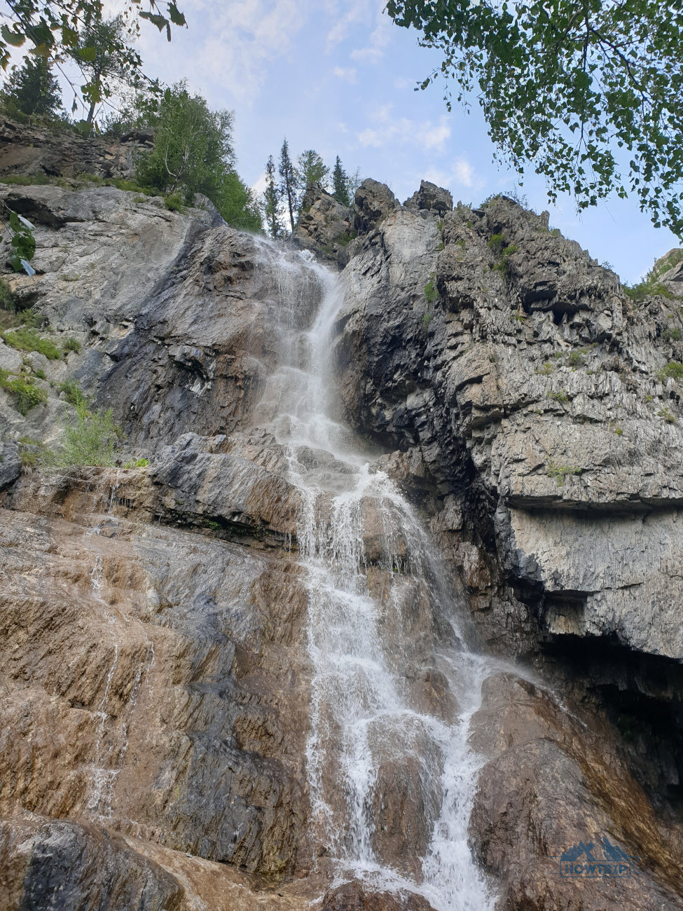 водопад на Алтае