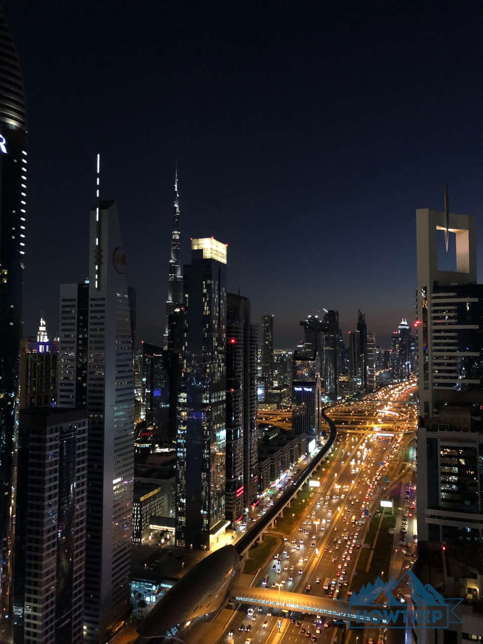 Вид на Дубай с высоты 43 level