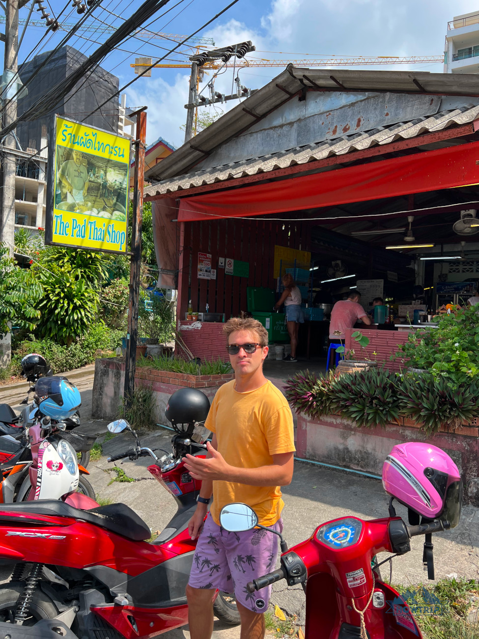 Pad Thai Shop кафе Пхукет Карон