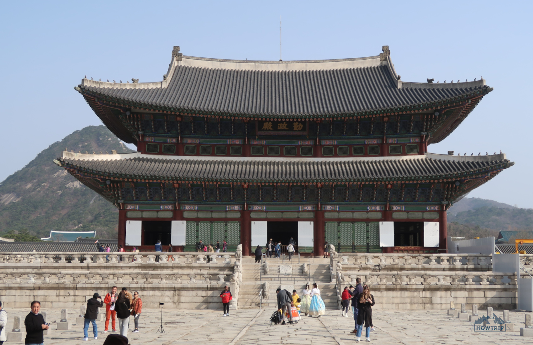 Южная Корея и дворец в Сеуле