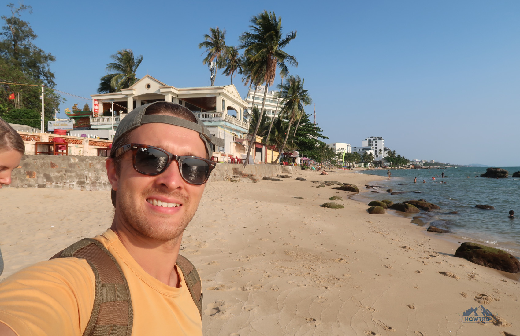 Городской пляж на Фукуоке