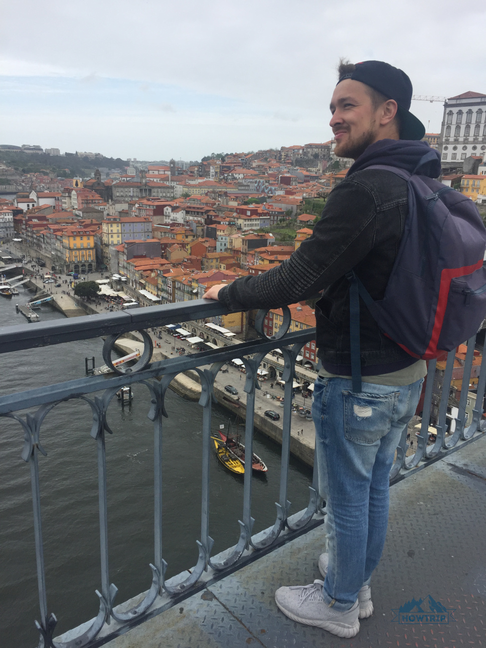 Мост в Порту и вид на город