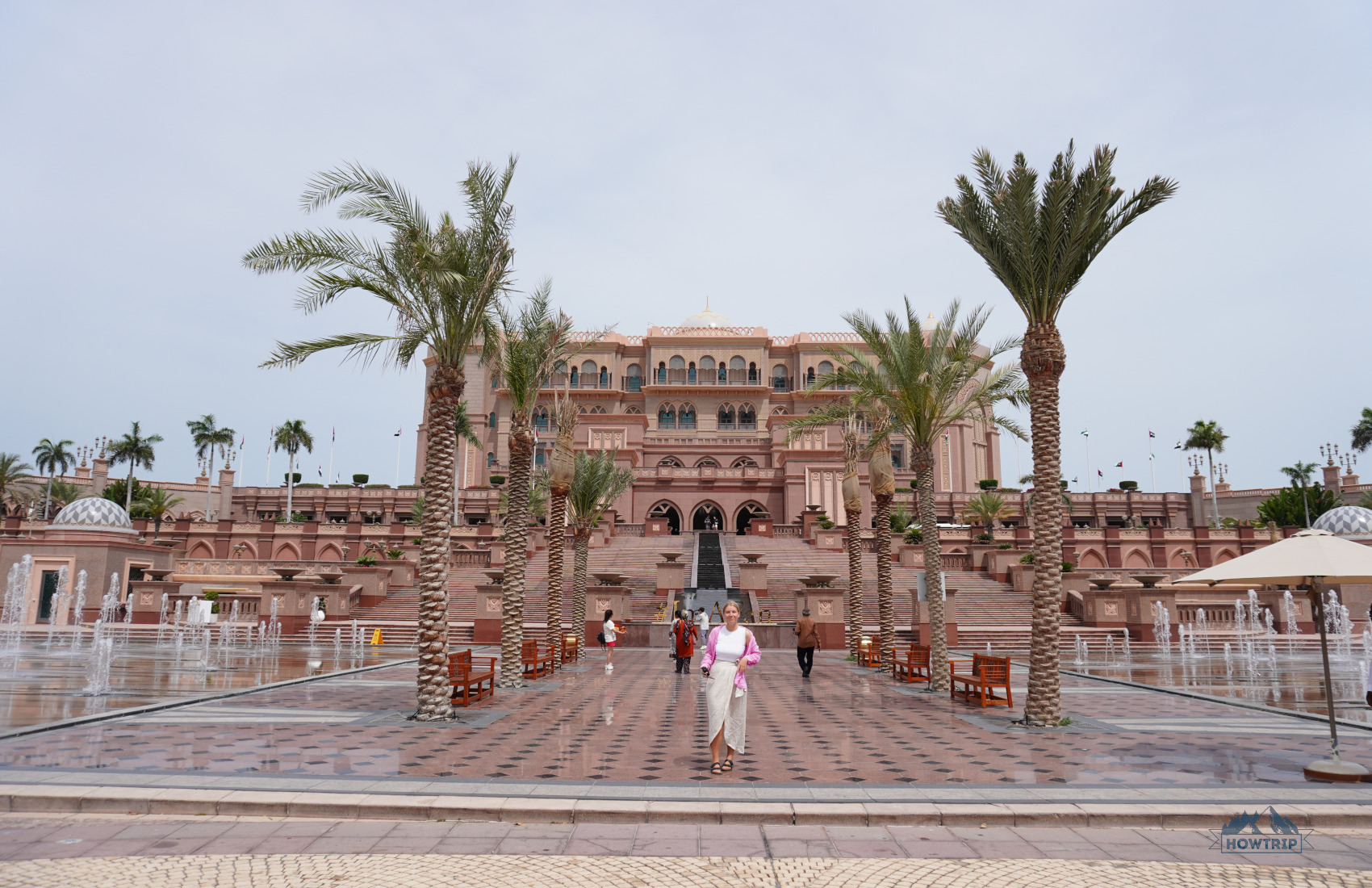 Эмирейтс дворец в Абу-Даби