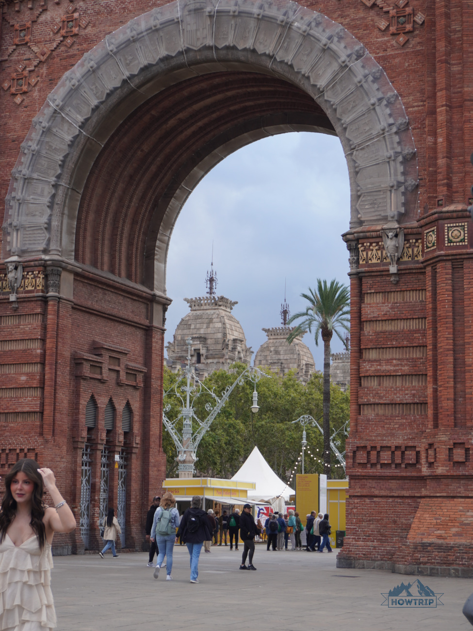 Барселона арка